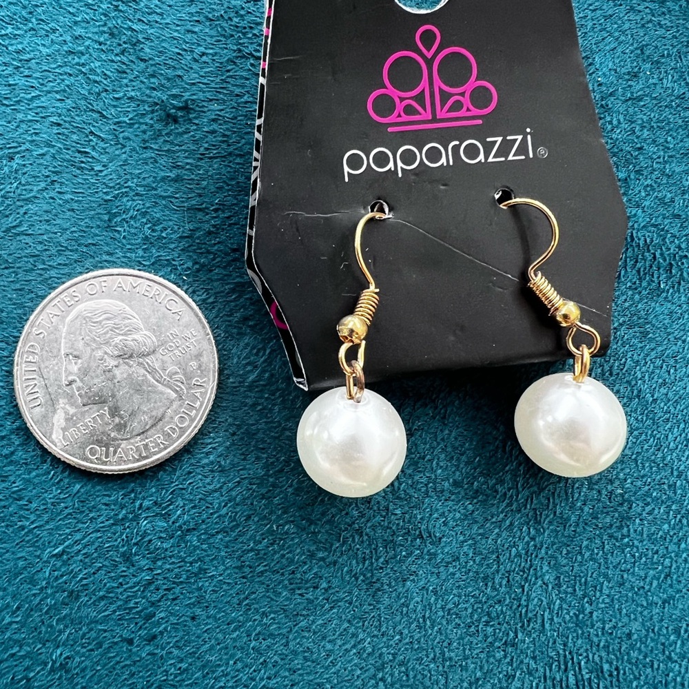 9 pair for $38 🔥 Paparazzi Goldtone and White Faux Pearl Earrings